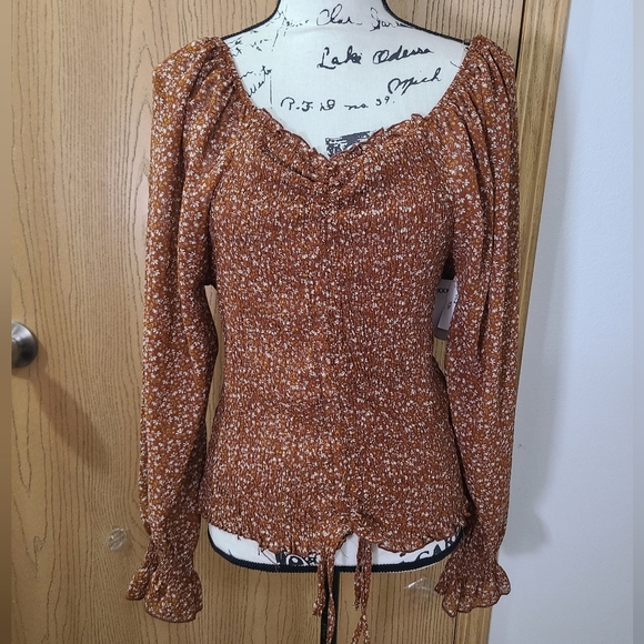 NWT Zenobia Boho Cottagecore Floral Print Smocked Chiffon Top - Picture 1 of 3